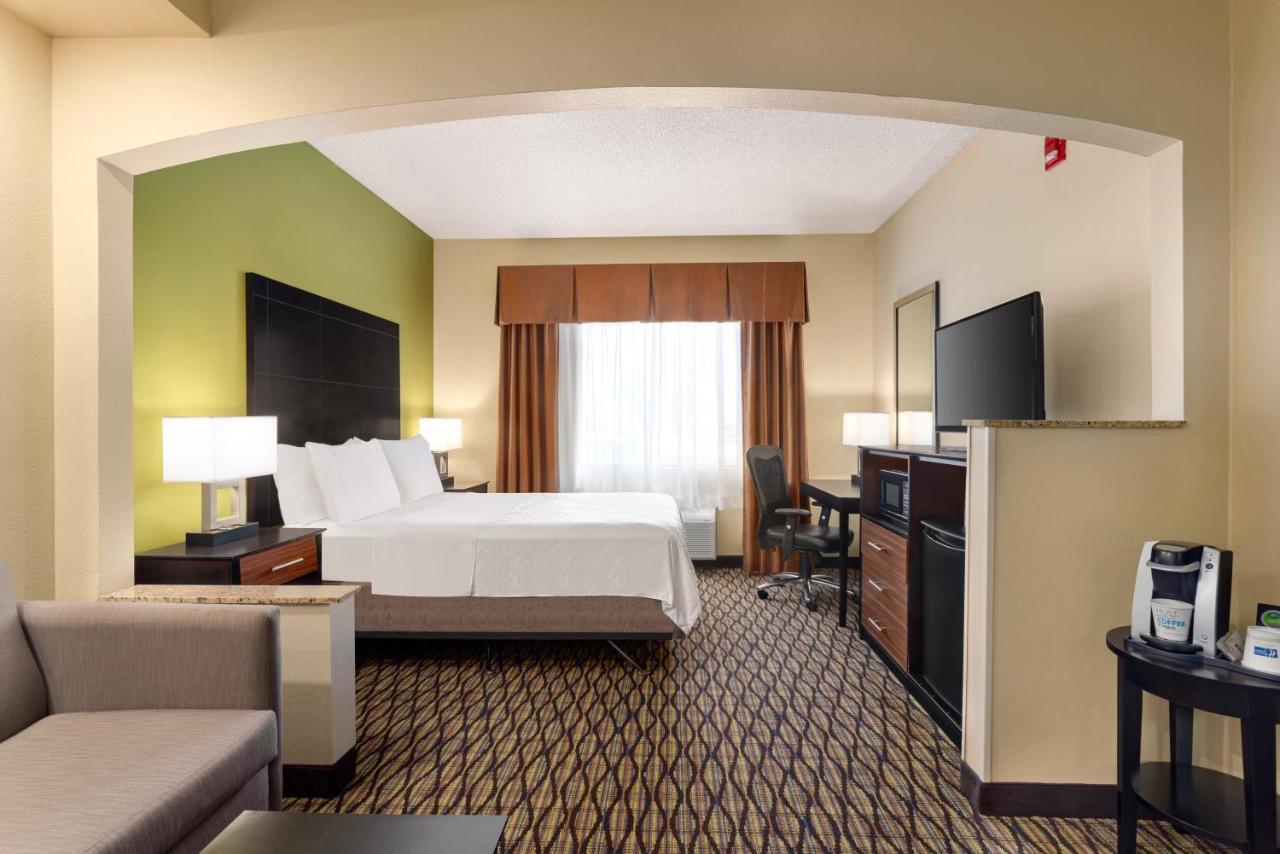 Holiday Inn Express Hotel & Suites Edmond By Ihg Ngoại thất bức ảnh