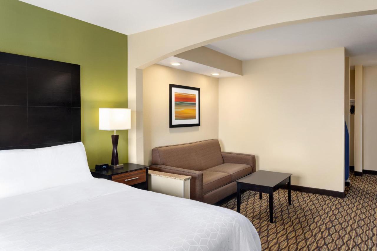 Holiday Inn Express Hotel & Suites Edmond By Ihg Ngoại thất bức ảnh