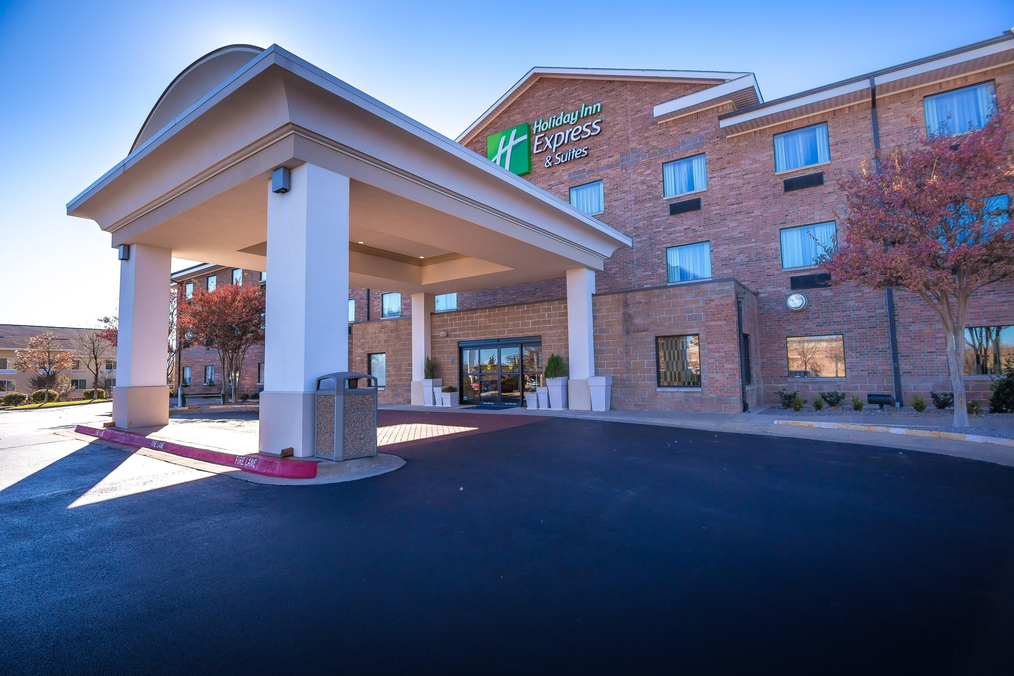Holiday Inn Express Hotel & Suites Edmond By Ihg Ngoại thất bức ảnh